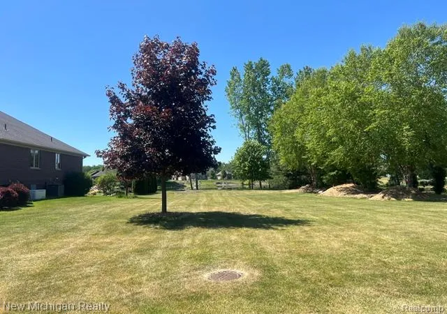 Photo 1 of Single family home for sale at 27146 Clear Lake Dr, New Baltimore, MI 48051 | MLS# 20261044451 | Listing updated on 2026-06-14