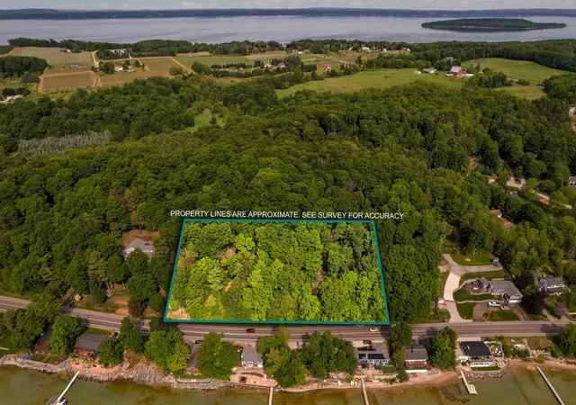 3rd image of 00 Center Rd, Peninsula Township Grand Traverse, MI 49686 | MLS# 78080069637