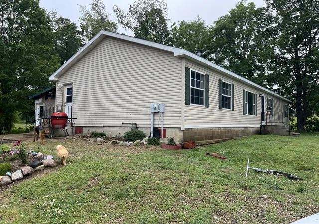 1st image of 41261 County Road 681, Bangor, MI 49013 | MLS# 69026029223