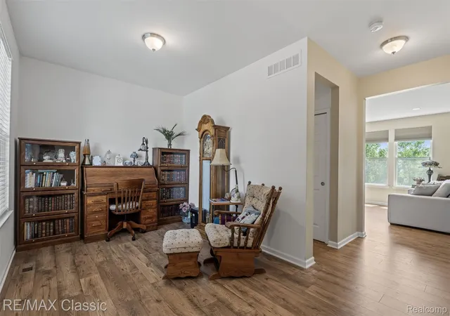 Homes for sale in Green Oak Township Livingston, MI | 10884 Bouldercrest Dr, Green Oak Township Livingston, MI 48178 | MLS# 20261044475