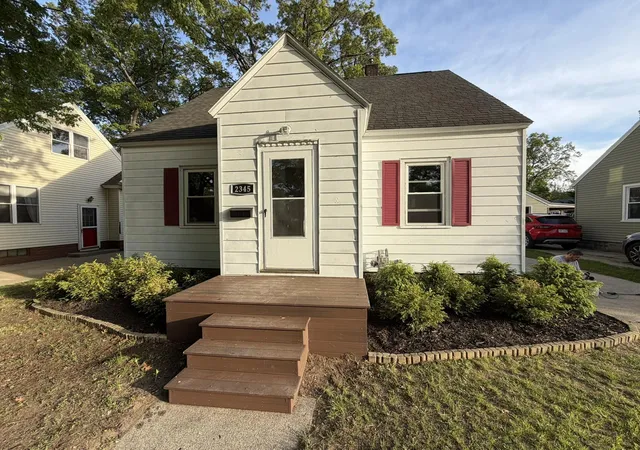 Photo 1 of Sale Pending at 2345 Harding Ave, Muskegon, MI 49441 | MLS# 65026029234 | Listing updated on 2026-09-05