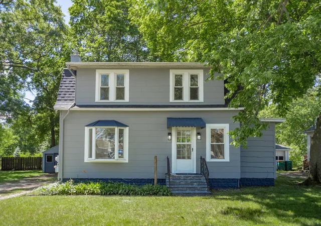 Photo 2 of Single family home for sale at 2206 Clarence Dr, Portage, MI 49002 | MLS# 66026029245 | Listing updated on 2026-09-16