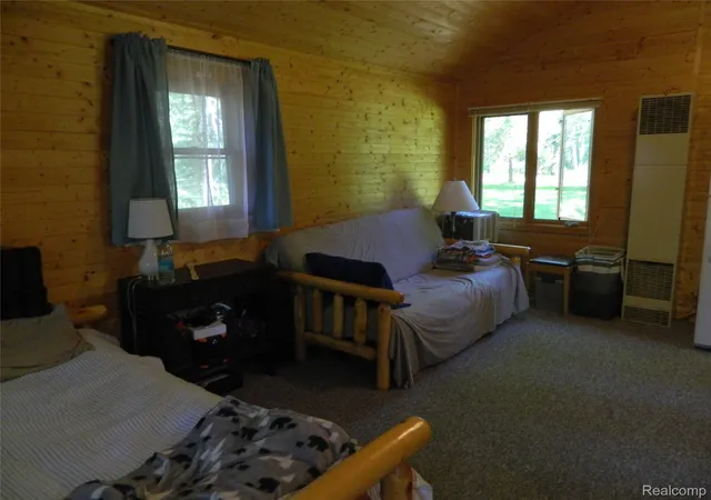 Photo 3 of Single family home for sale at 2007 N Markey Rd, Houghton Lake, MI 48629 | MLS# 20261044482 | Listing updated on 2026-09-12