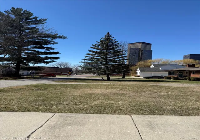 30th image of 19682 Jeanette St, Southfield, MI 48075 | MLS# 20261044485