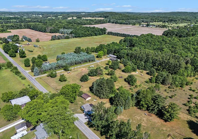 Homes for sale in Benona Township Oceana, MI | 6520 W Johnson Rd, Benona Township Oceana, MI 49455 | MLS# 67026029262