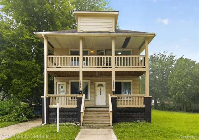 Photo 2 of Single family home for sale at 17358 Clarann St, Melvindale, MI 48122 | MLS# 20261044518 | Listing updated on 2026-09-04