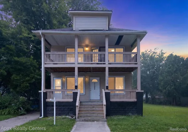 Photo 3 of Single family home for sale at 17358 Clarann St, Melvindale, MI 48122 | MLS# 20261044518 | Listing updated on 2026-09-04