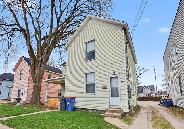 Photo 1 of Multi family home for sale at 1236 Alpine Ave Nw, Grand Rapids, MI 49504 | MLS# 65026029273 | Listing updated on 2026-06-16