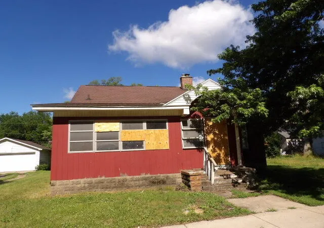 1st image of 709 S Main St, Three Rivers, MI 49093 | MLS# 64026029276