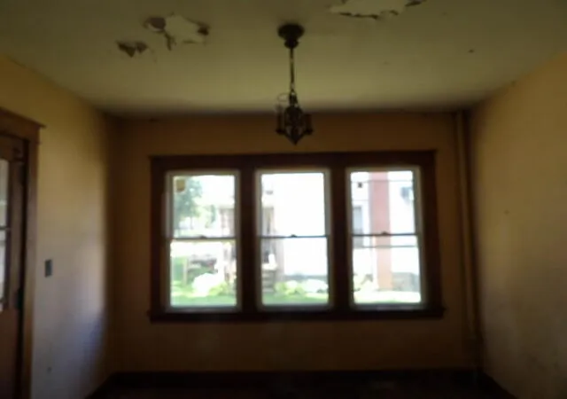 4th image of 709 S Main St, Three Rivers, MI 49093 | MLS# 64026029276
