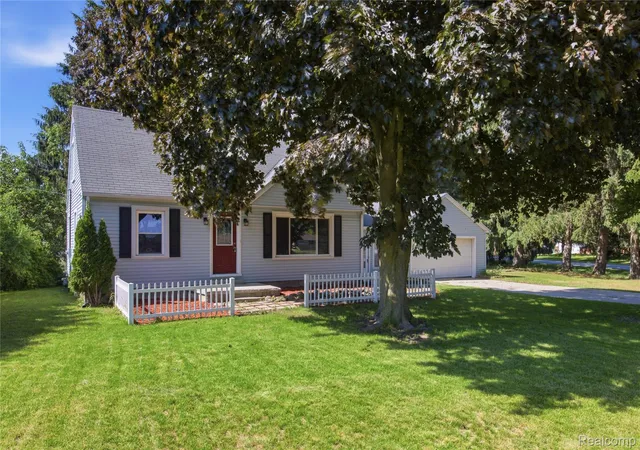 Homes for sale in Fort Gratiot Charter Township St Clair, MI | 3408 N River Rd, Fort Gratiot Charter Township St Clair, MI 48059 | MLS# 20261044543