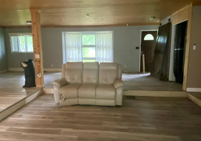 Photo 3 of Single family home for sale at 641 Tracey Ln, Brighton, MI 48114 | MLS# 81026029295 | Listing updated on 2026-10-01