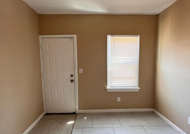 Photo 3 of Single family home for sale at 2711 Burlingame St, Detroit, MI 48206 | MLS# 20261044576 | Listing updated on 2026-06-15
