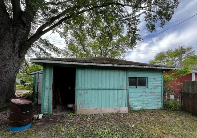 12th image of 774 Lavette Ave, Benton Harbor, MI 49022 | MLS# 69026029297