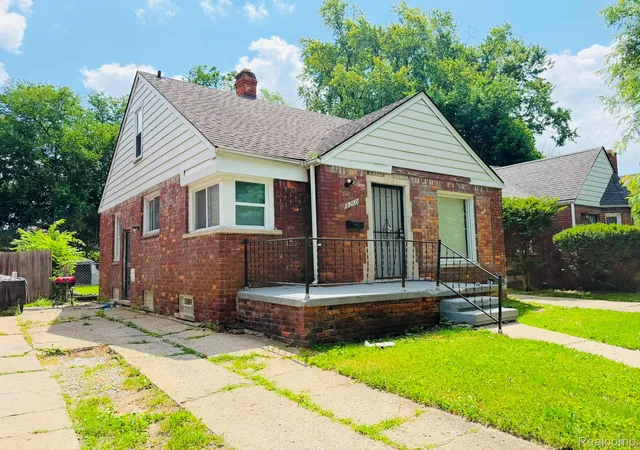 Photo 4 of Single family home for sale at 8260 Coyle St, Detroit, MI 48228 | MLS# 20261044586 | Listing updated on 2026-07-24
