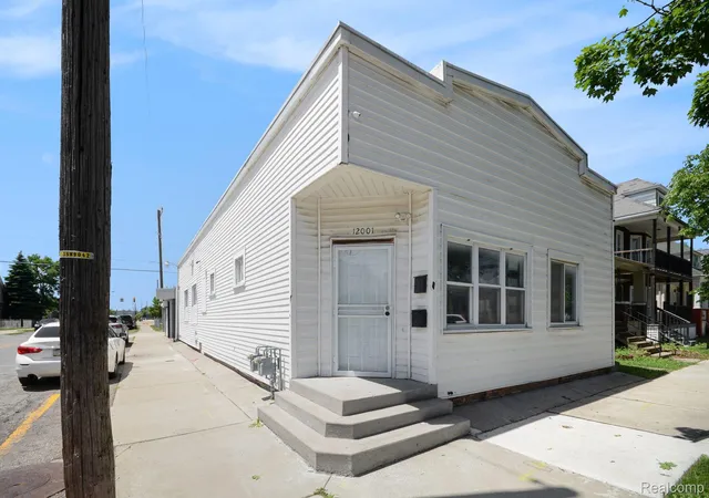 4th image of 12001 Saint Aubin St, Hamtramck, MI 48212 | MLS# 20261044588
