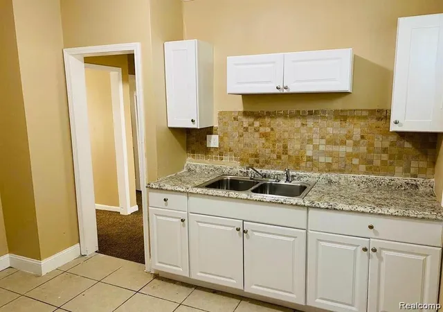 Photo 4 of Multi family home for sale at 3309 Doris St, Detroit, MI 48238 | MLS# 20261044590 | Listing updated on 2026-06-15
