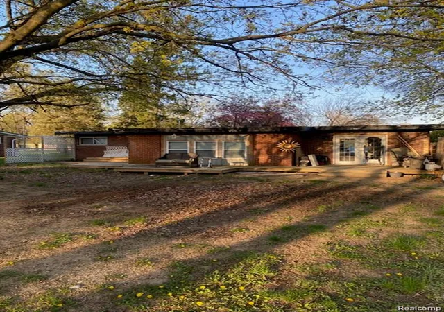 Photo 2 of Single family home for sale at 51575 Shelby Rd, Shelby Township, MI 48316 | MLS# 20261044595 | Listing updated on 2026-09-28