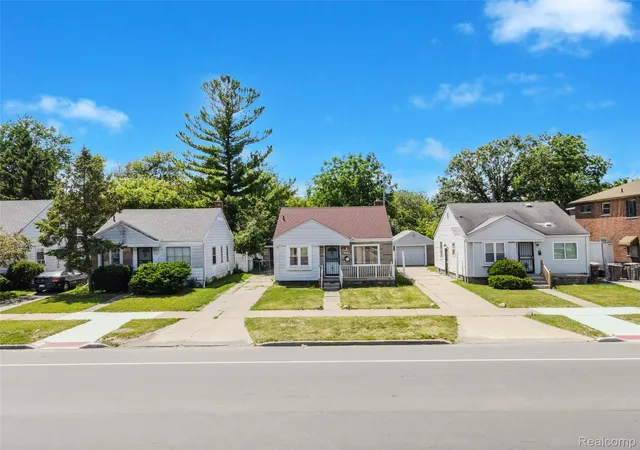 Photo 27 of Single family home for sale at 19563 Schoenherr St, Detroit, MI 48205 | MLS# 20261044629 | Listing updated on 2026-09-01