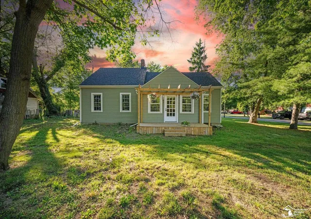 Photo 1 of Sale Pending at 93 N Division St, Petersburg, MI 49270 | MLS# 57050211371 | Listing updated on 2026-07-24