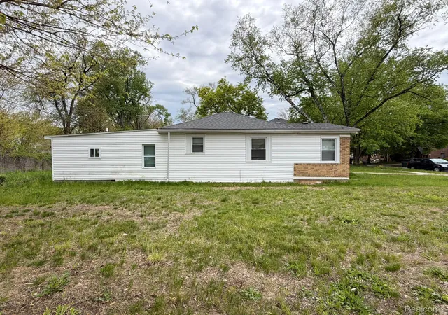 Photo 2 of Single family home for sale at 14960 Littlefield St, Detroit, MI 48227 | MLS# 20261044643 | Listing updated on 2026-08-24