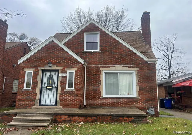 Photo 1 of Single family home for sale at 18693 Whitcomb St, Detroit, MI 48235 | MLS# 20261044649 | Listing updated on 2026-08-23