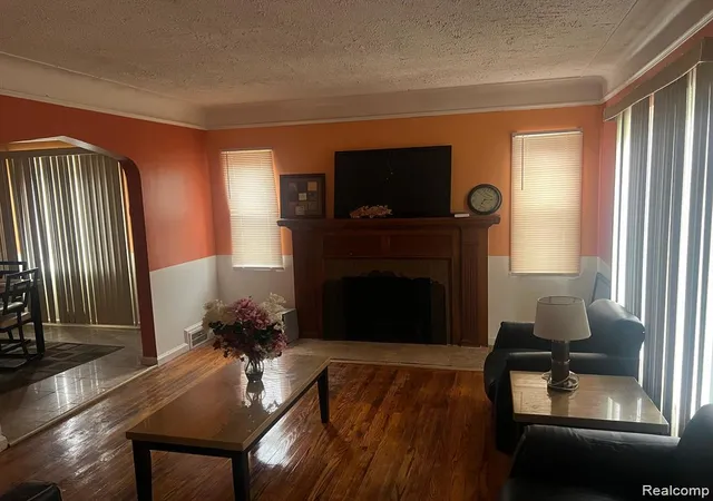 Photo 3 of Single family home for sale at 18693 Whitcomb St, Detroit, MI 48235 | MLS# 20261044649 | Listing updated on 2026-08-23