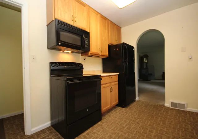 Photo 4 of Single family home for sale at 2334 Frederick Ave, Kalamazoo, MI 49008 | MLS# 66026029333 | Listing updated on 2026-06-15