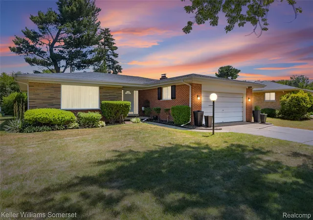 Photo 1 of Single family home for sale at 14154 Fenton, Redford, MI 48239 | MLS# 20261044668 | Listing updated on 2026-09-03