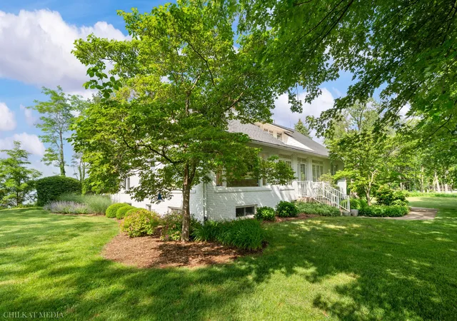 Photo 3 of Single family home for sale at 2815 Lake Pines Path, Saint Joseph, MI 49085 | MLS# 69026029348 | Listing updated on 2026-09-15