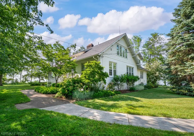 Photo 3 of Single family home for sale at 2815 Lake Pines Path, Saint Joseph, MI 49085 | MLS# 69026029348 | Listing updated on 2026-09-15
