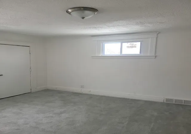 Listing Photo 3 - Condo for sale in building located at 6307 Woodrow St, Detroit, MI 48219