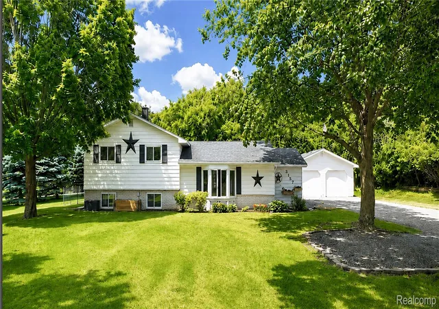 1st image of 3157 N Irish Rd, Davison, MI 48423 | MLS# 20261044675