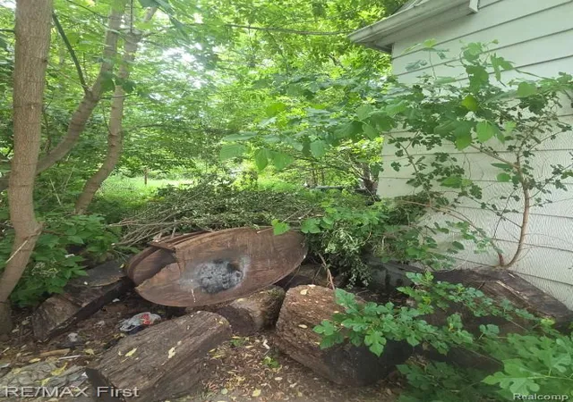 Photo 3 of Single family home for sale at 7389 Westwood St, Detroit, MI 48228 | MLS# 20261044694 | Listing updated on 2026-06-18