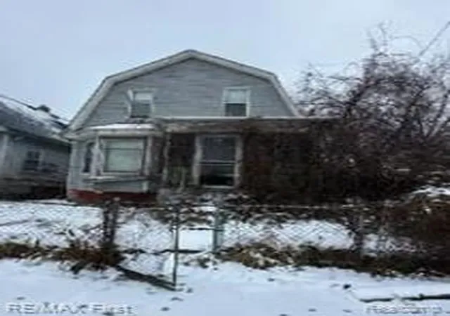 Photo 1 of Single family home for sale at 8843 Buhl St, Detroit, MI 48214 | MLS# 20261044711 | Listing updated on 2026-07-15