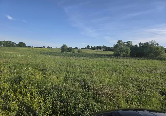 3rd image of 13015 Linden Rd, Linden, MI 48451 | MLS# 5050211400