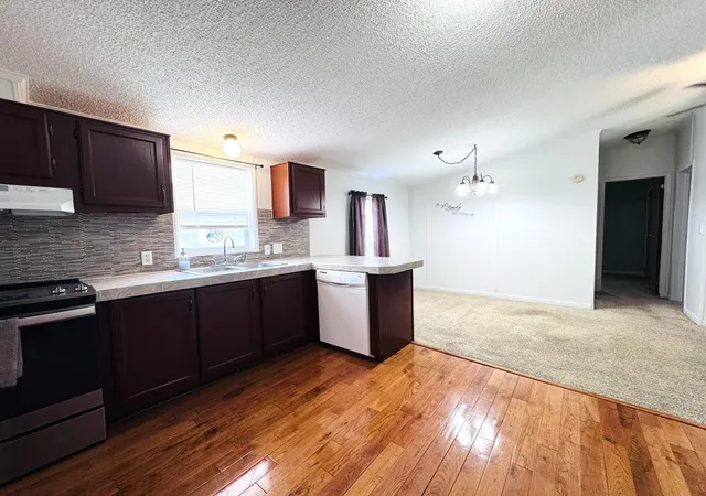 5th image of 22 N Wildflower, Niles, MI 49120 | MLS# 69026029378