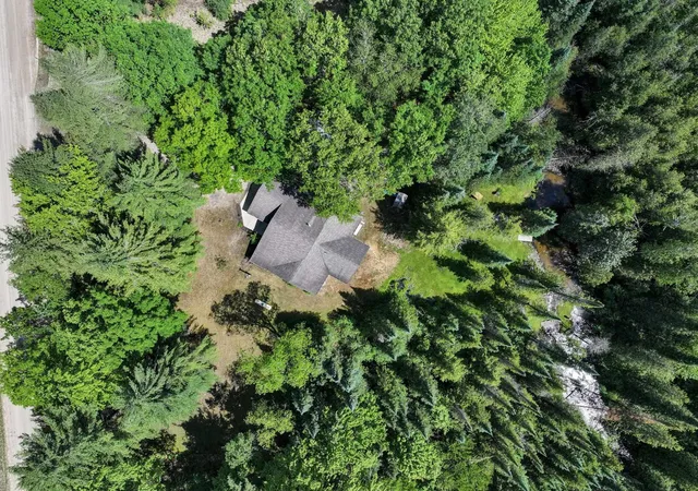 Photo 2 of Single family home for sale at 8110 N 39 1/2 Rd, Manton, MI 49663 | MLS# 78080069673 | Listing updated on 2026-06-16
