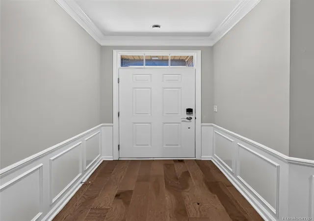 5th image of 1673 Addison Cir, Walled Lake, MI 48390 | MLS# 20261044728