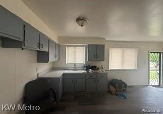 Photo 2 of Single family home for sale at 19394 Algonac St, Detroit, MI 48234 | MLS# 20261044733 | Listing updated on 2026-06-16