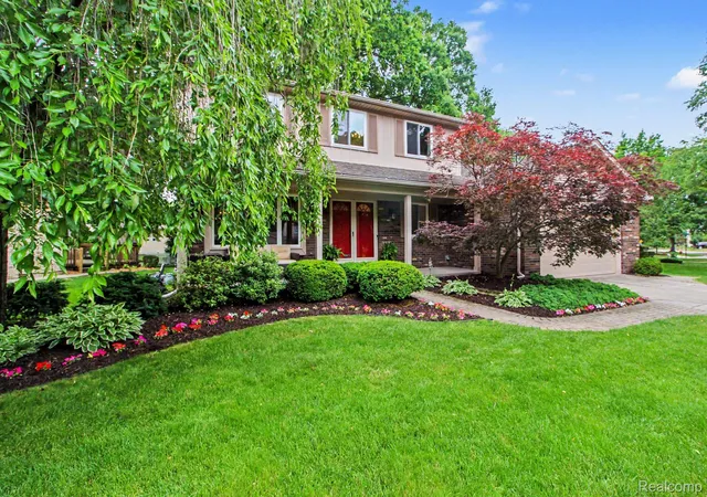 3rd image of 14110 Riverside St, Livonia, MI 48154 | MLS# 20261044742