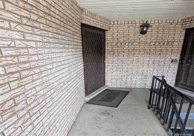 Photo 4 of Condo for sale at 25470 Quarter Deck St, Harrison Township, MI 48045 | MLS# 20261044743 | Listing updated on 2026-06-21