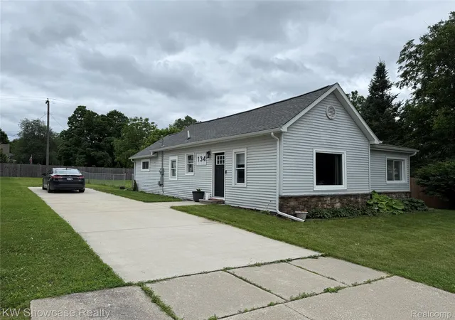 Photo 2 of Single family home for sale at 134 2nd Street, Metamora, MI 48455 | MLS# 20261044763 | Listing updated on 2026-09-15