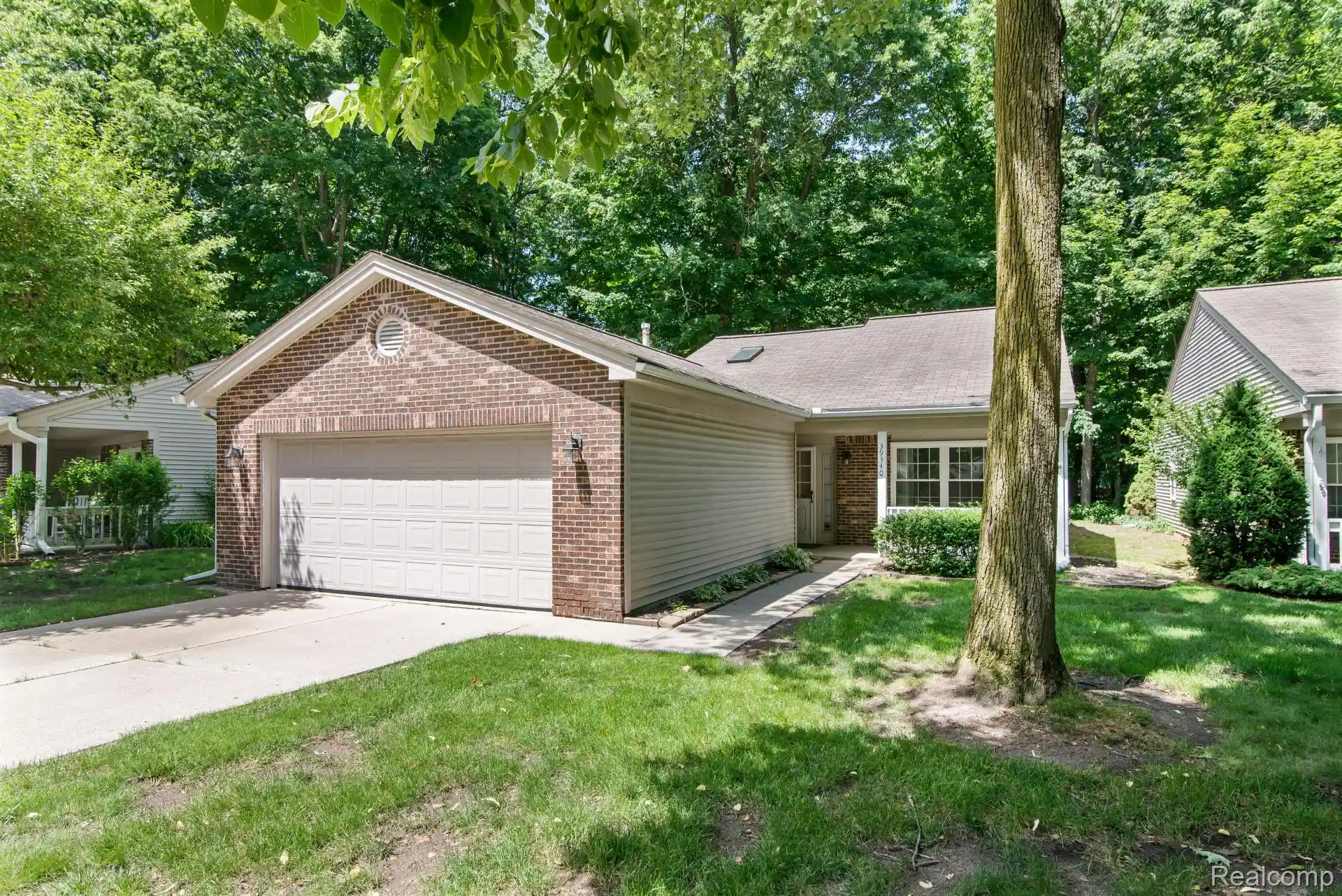 Listing Photo 1 - Condo for sale in 39340 Armstrong Ln located at 39340 Armstrong Ln, Westland, MI 48185 - Unit 39340 Armstrong Ln