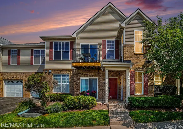 Photo 1 of Condo for sale at 10217 Crossview Trl, Howell, MI 48855 | MLS# 20261044765 | Listing updated on 2026-08-18