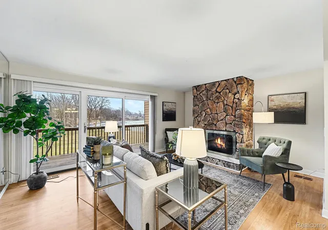 4th image of 48315 Bayshore Dr, Van Buren Township, MI 48111 | MLS# 20261044771