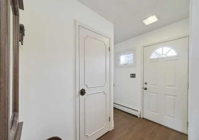 5th image of 597 Browning Ave, Manistee, MI 49660 | MLS# 67026029439