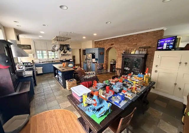 Photo 4 of Single family home for sale at 1441 Burns St, Detroit, MI 48214 | MLS# 81026029441 | Listing updated on 2026-08-11