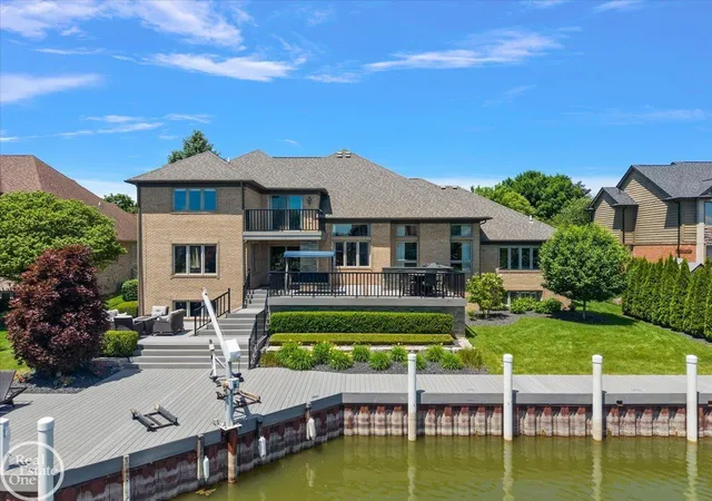 Photo 3 of Mansion for sale at 49572 Compass Point Dr, Chesterfield, MI 48047 | MLS# 58050211429 | Listing updated on 2026-06-15