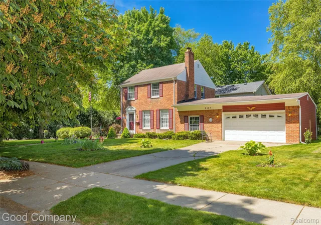 Photo 3 of Single family home for sale at 2507 N Washington Ave, Royal Oak, MI 48073 | MLS# 20261044827 | Listing updated on 2026-09-14
